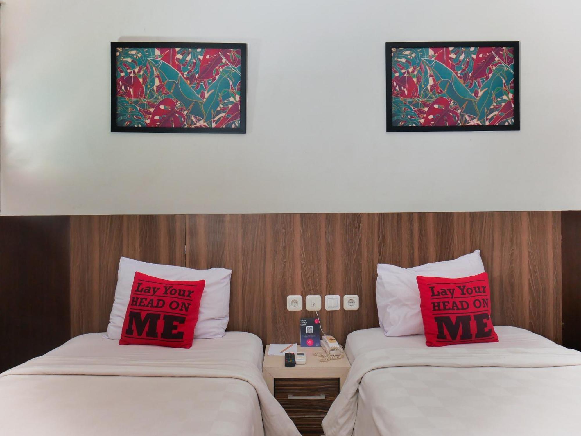 Meotel Purwokerto Exterior foto