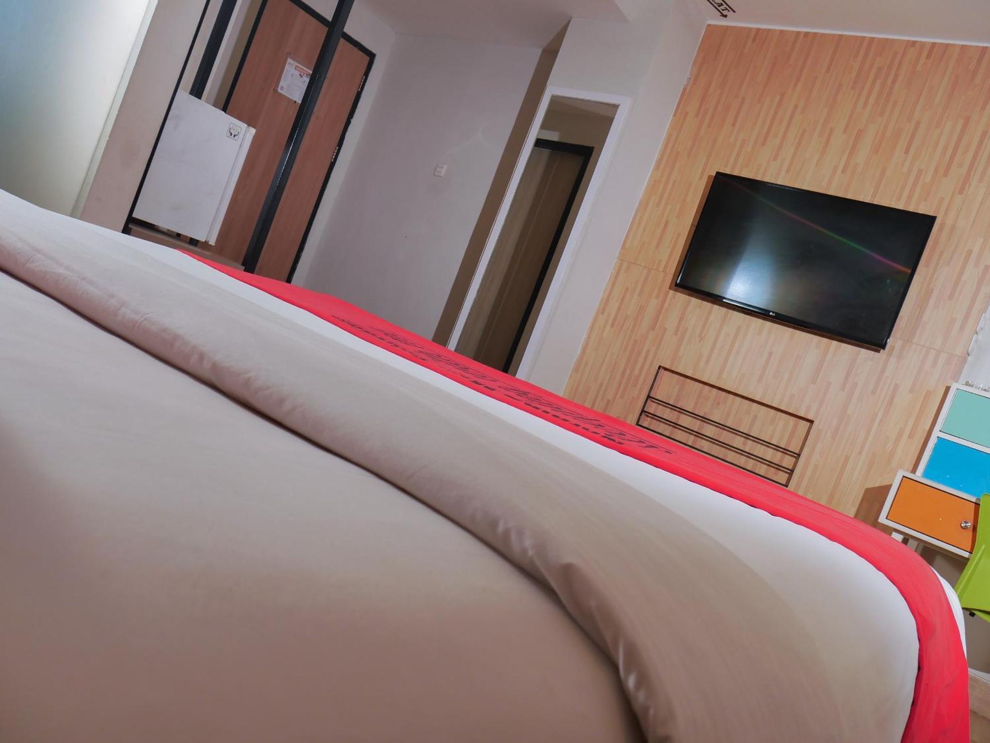 Meotel Purwokerto Exterior foto